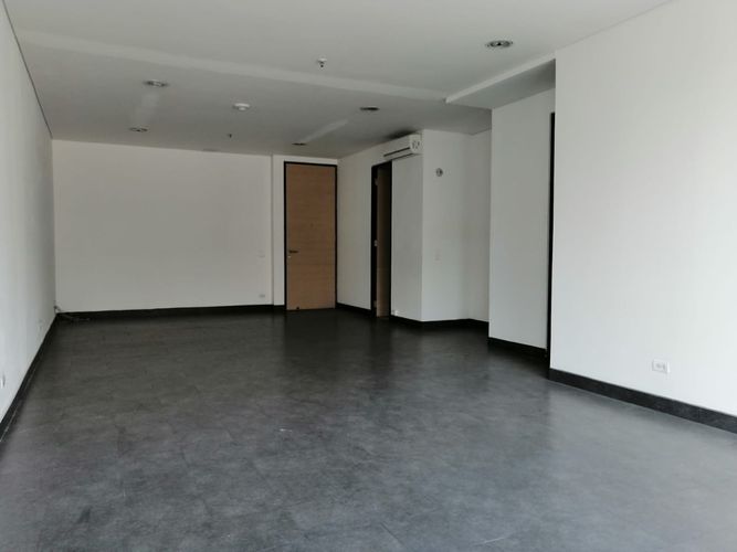 Oficina en arriendo en El Poblado, Medellín, 50 m² · foto 6 de 8