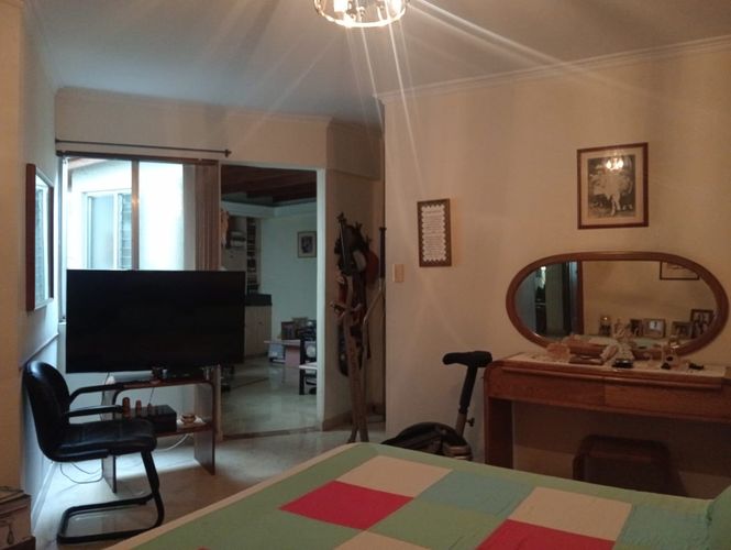 Apartamento de 3 alcobas en venta en Conquistadores, Medellín, 207 m² · foto 11 de 18