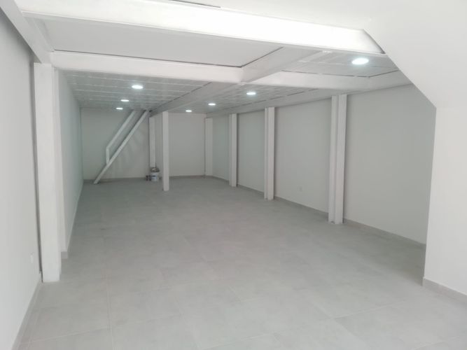 Local en arriendo en Laureles, Medellín, 56 m² · foto 2 de 11