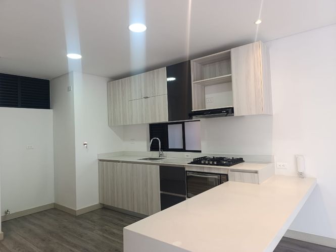 Apartamento de 1 alcoba en arriendo en El Poblado, Medellín, 62 m² · foto 4 de 12