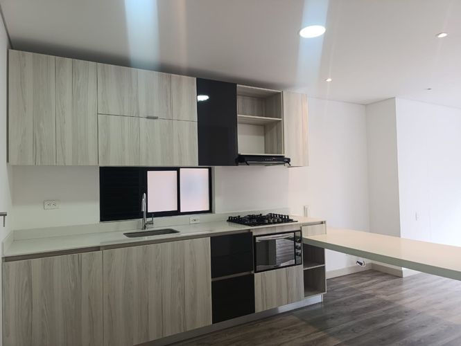 Apartamento de 1 alcoba en arriendo en El Poblado, Medellín, 62 m² · foto 7 de 12