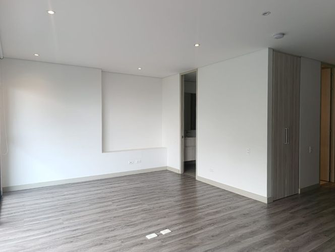 Apartamento de 1 alcoba en arriendo en El Poblado, Medellín, 62 m² · foto 9 de 12