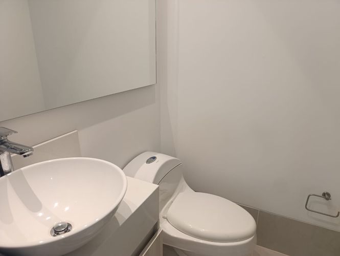 Apartamento de 1 alcoba en arriendo en El Poblado, Medellín, 62 m² · foto 10 de 12