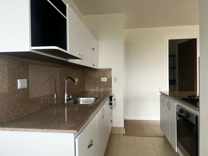 Apartamento de 1 alcoba en arriendo en Cumbres, Envigado, 80 m² · foto 4 de 13