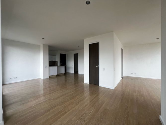 Apartamento de 1 alcoba en arriendo en Cumbres, Envigado, 80 m² · foto 7 de 13