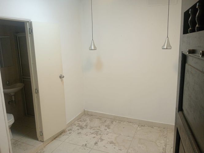 Oficina en arriendo en Florida Nueva, Medellín, 197 m² · foto 4 de 16