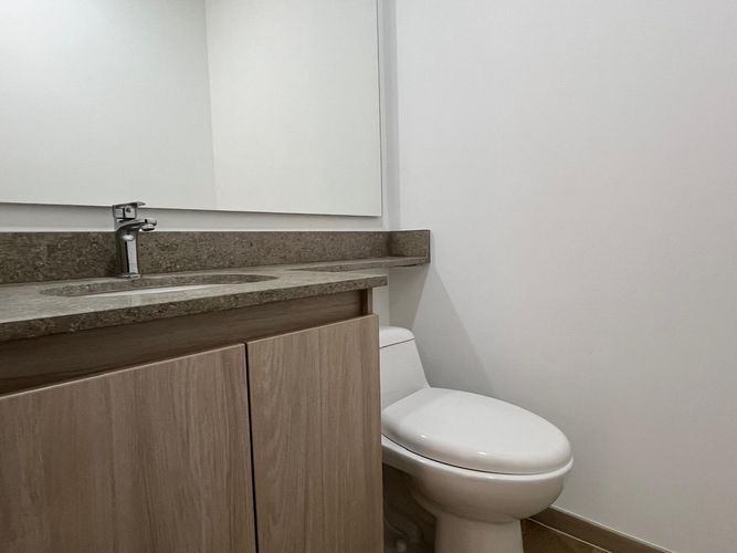 Apartamento de 1 alcoba en venta en La Convencion, Rionegro, 65 m² · foto 9 de 11