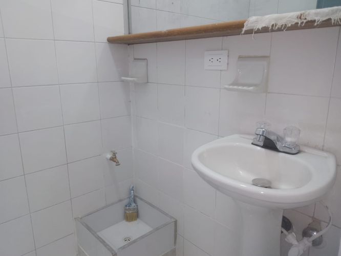 Bodega en arriendo en Cristo Rey, Medellín, 200 m² · foto 10 de 11