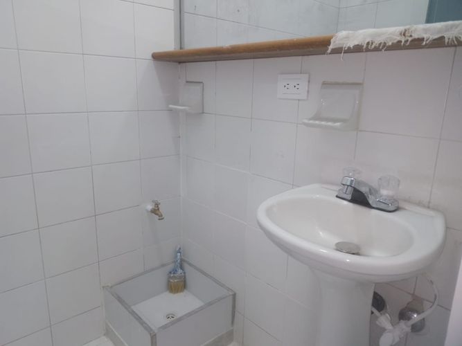 Bodega en arriendo en Cristo Rey, Medellín, 100 m² · foto 12 de 12