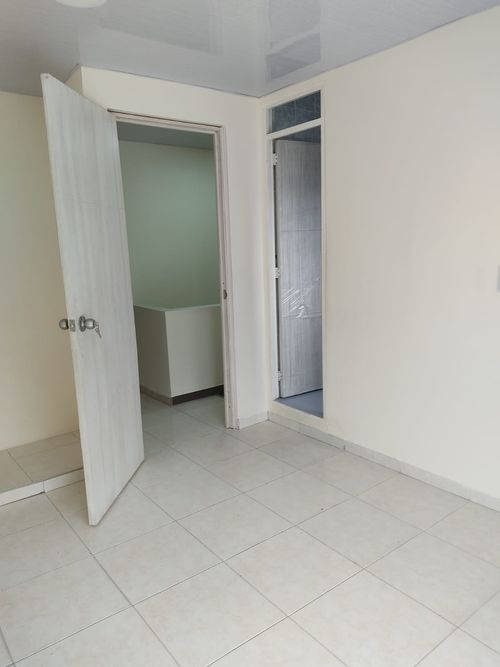 Casa de 3 alcobas en venta en El Carmelo, Candelaria, 65 m² · foto 4 de 9