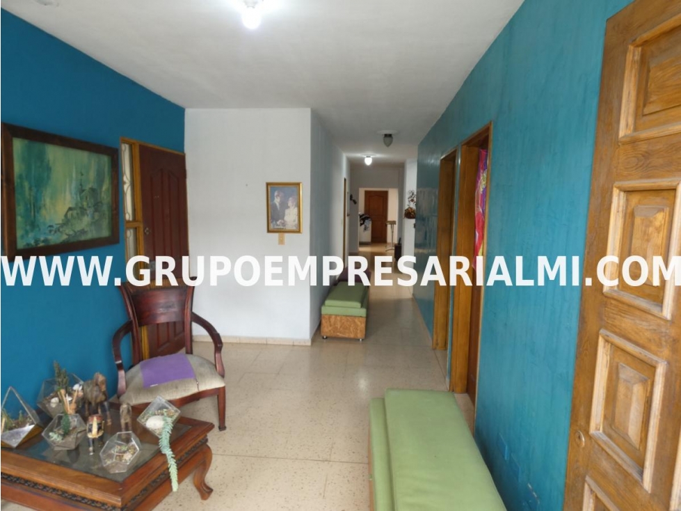 Apartaestudio for sale in Belén, Medellín 2