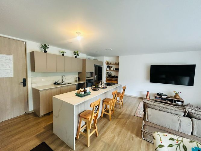 Apartamento de 2 alcobas en arriendo en El Porvenir, Rionegro, 112 m² · foto 4 de 12
