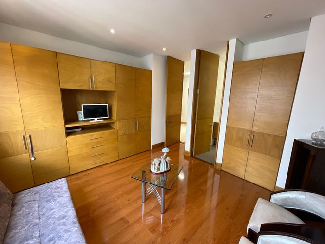 Apartamento de 4 alcobas en venta en Chico, Bogotá, 400 m² · foto 16 de 24