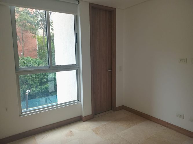 Apartamento de 3 alcobas en arriendo en El Poblado, Medellín, 125 m² · foto 10 de 18