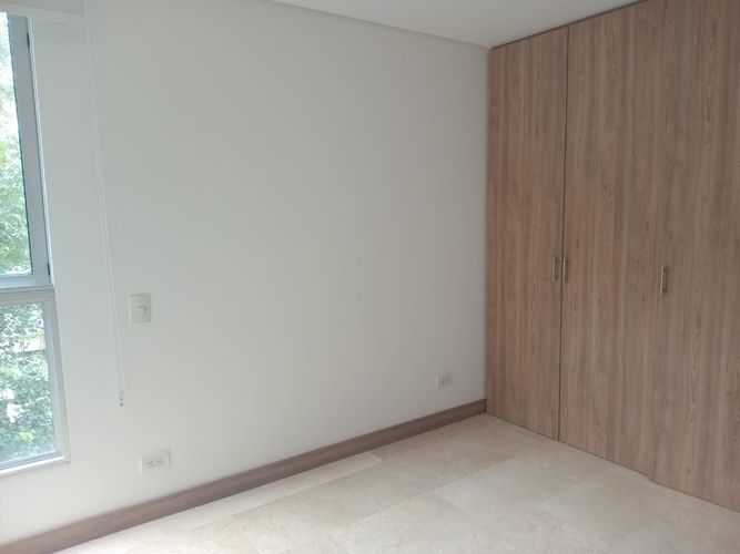 Apartamento de 3 alcobas en arriendo en El Poblado, Medellín, 125 m² · foto 11 de 18