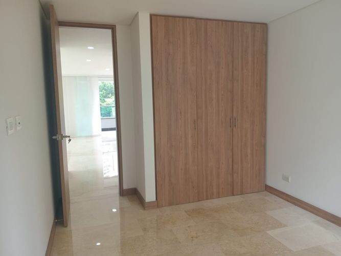 Apartamento de 3 alcobas en arriendo en El Poblado, Medellín, 125 m² · foto 13 de 18