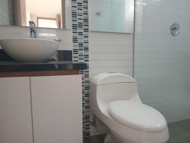 Apartamento de 3 alcobas en arriendo en El Poblado, Medellín, 125 m² · foto 17 de 18