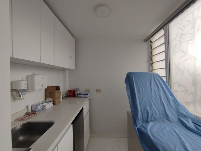 Consultorio en venta en Los Rosales, Manizales, 20 m² · foto 6 de 9
