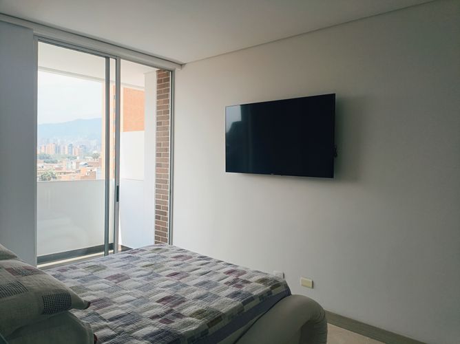 Apartamento de 3 alcobas en venta en El Nogal-Los Almendros, Medellín, 88 m² · foto 13 de 18