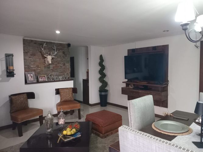 Apartamento de 3 alcobas en arriendo en El Poblado, Medellín, 100 m² · foto 5 de 19