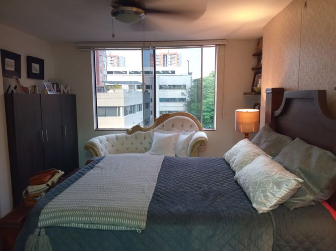 Apartamento de 3 alcobas en arriendo en El Poblado, Medellín, 100 m² · foto 10 de 19