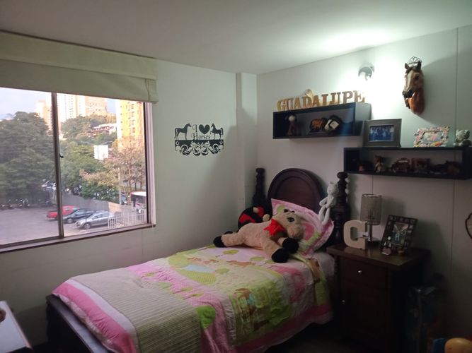 Apartamento de 3 alcobas en arriendo en El Poblado, Medellín, 100 m² · foto 14 de 19