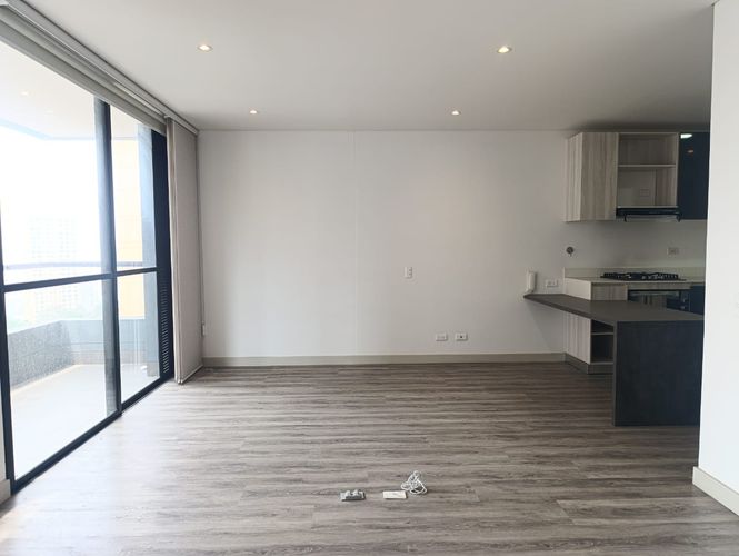 Apartamento de 1 alcoba en arriendo en El Poblado, Medellín, 62 m² · foto 4 de 11