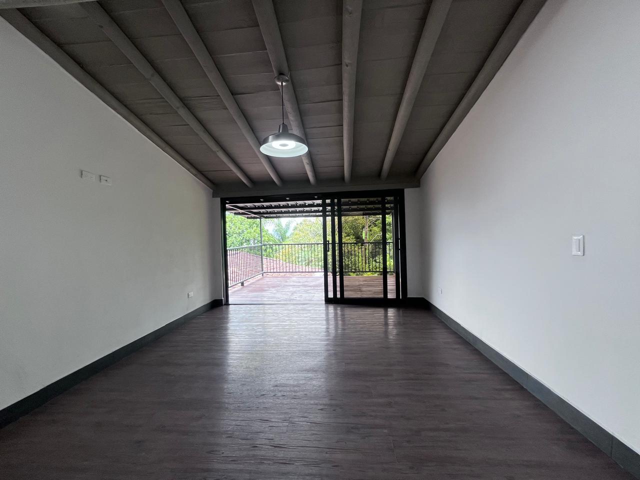 Apartamento en arriendo en Loma El Atravesado, Envigado · foto 3 de 20