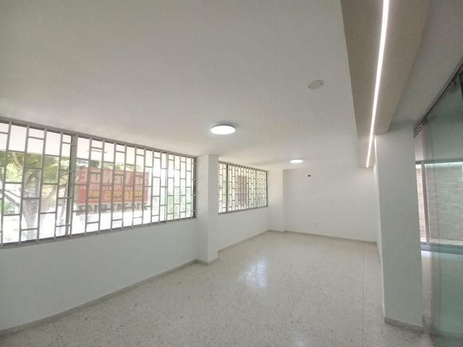 Apartamento de 4 alcobas en venta en Altos Del Prado, Barranquilla, 253 m² · foto 5 de 22