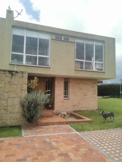 Casa de 3 alcobas en venta en San Jose De La Concepcion, La Calera, 210 m² · foto 2 de 14