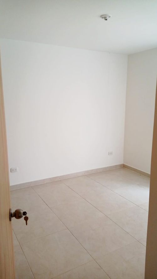 Apartamento de 3 alcobas en venta en Picaleña Y Mirolindo, Ibagué, 80 m² · foto 23 de 24