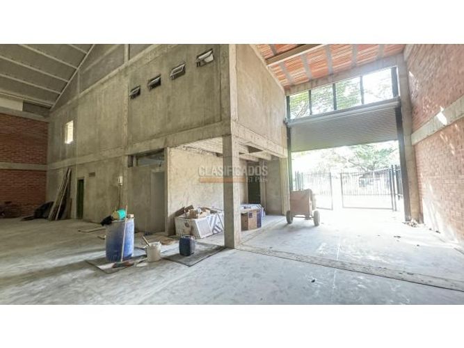 Bodega en arriendo en Los Cambulos, Cali, 693 m² · foto 12 de 12