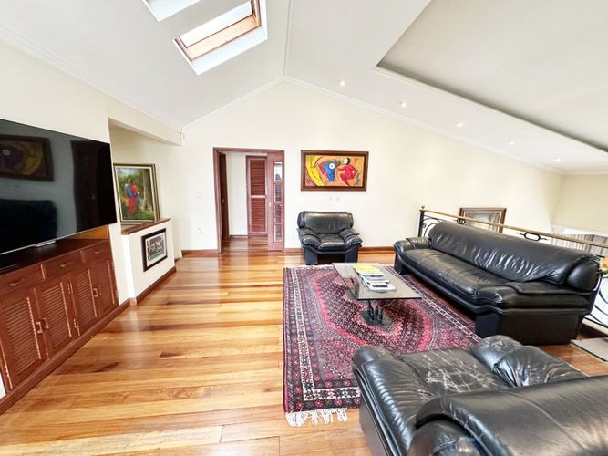 Casa de 4 alcobas en venta en Rincon Del Chico, Bogotá, 401 m² · foto 7 de 24