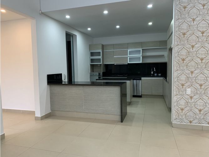 Casa de 3 alcobas en venta en El Caimo, Armenia, 230 m² · foto 14 de 24