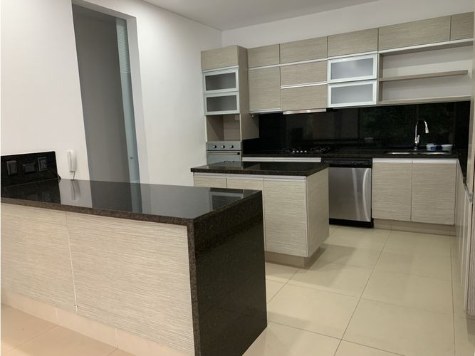 Casa de 3 alcobas en venta en El Caimo, Armenia, 230 m² · foto 16 de 24