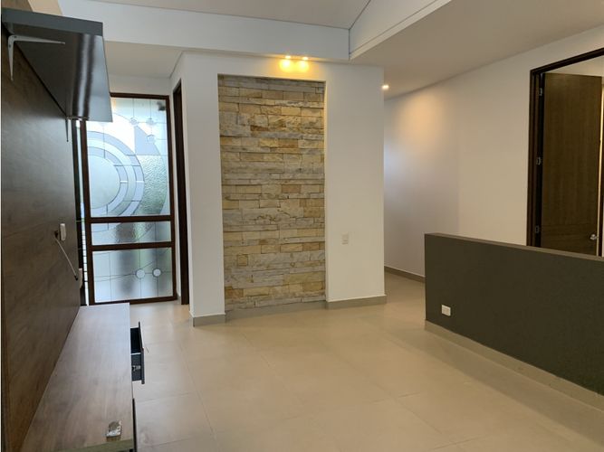 Casa de 3 alcobas en venta en El Caimo, Armenia, 230 m² · foto 18 de 24