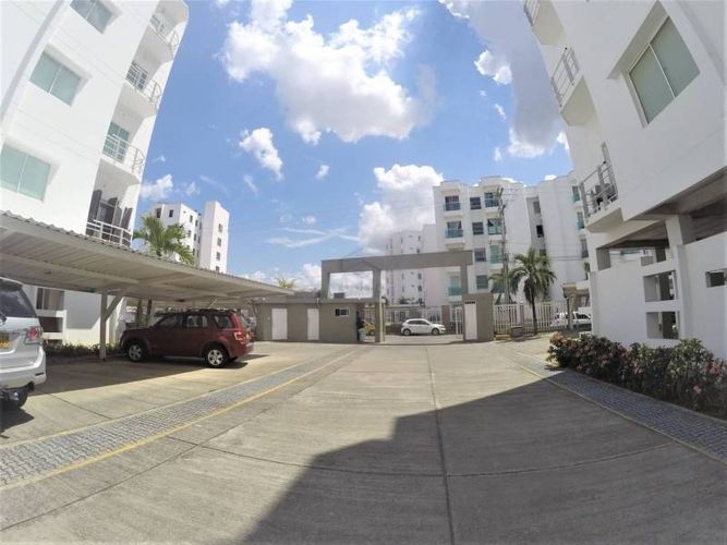 Apartamento en venta en El Eden, Montería, 121 m² · foto 3 de 24
