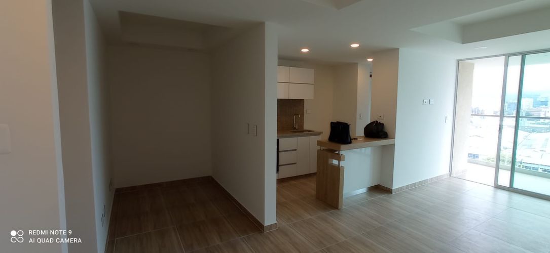 Apartamento de 3 alcobas en venta en Picaleña Y Mirolindo, Ibagué, 100 m² · foto 8 de 18
