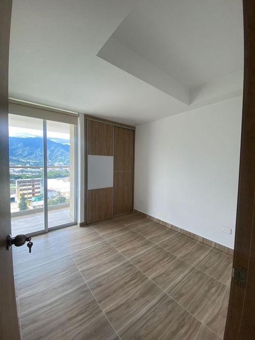 Apartamento de 3 alcobas en venta en Picaleña Y Mirolindo, Ibagué, 100 m² · foto 11 de 18
