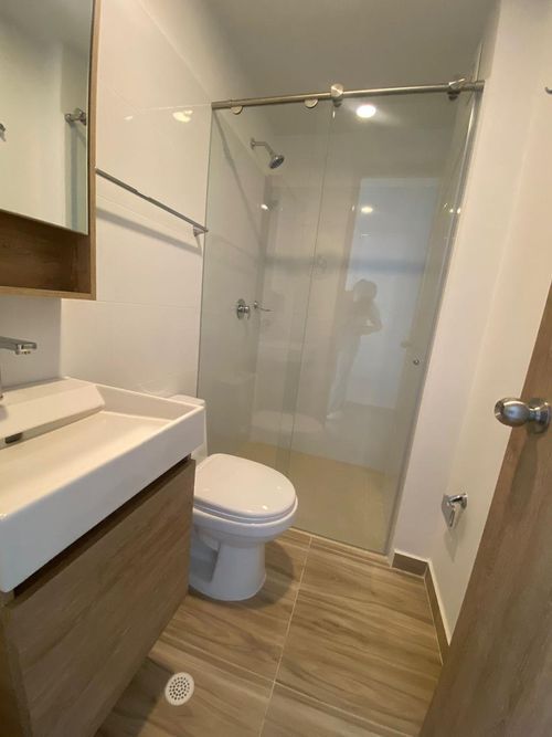 Apartamento de 3 alcobas en venta en Picaleña Y Mirolindo, Ibagué, 100 m² · foto 15 de 18