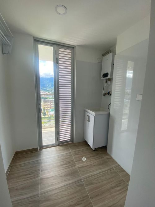Apartamento de 3 alcobas en venta en Picaleña Y Mirolindo, Ibagué, 100 m² · foto 18 de 18