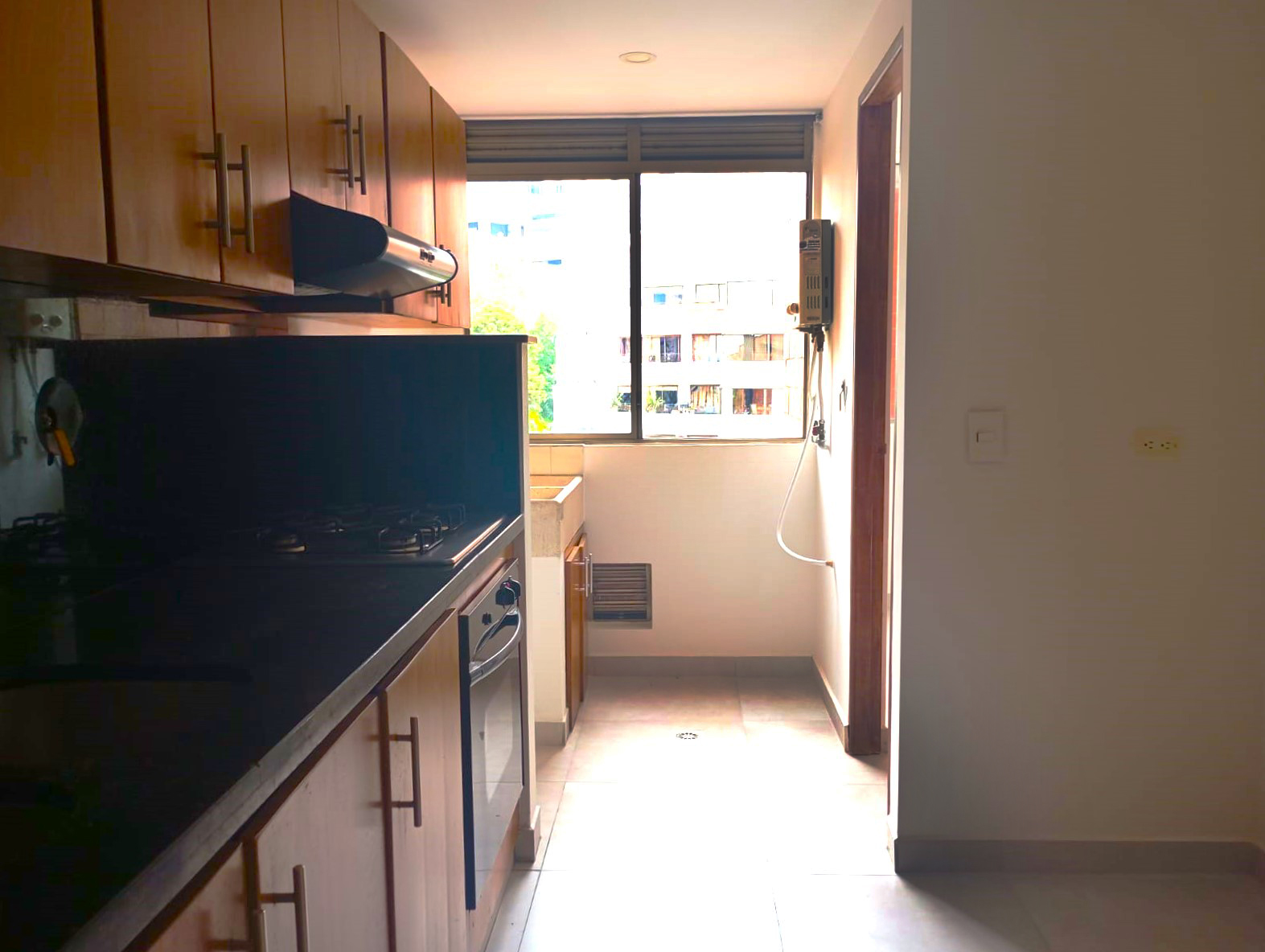 Apartamento en venta en El Poblado, Medellín · foto 6 de 15