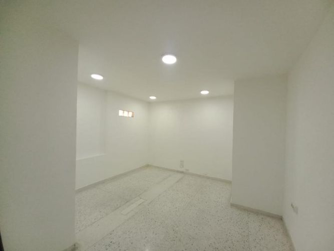 Local en arriendo en Altos Del Prado, Barranquilla, 30 m² · foto 2 de 5