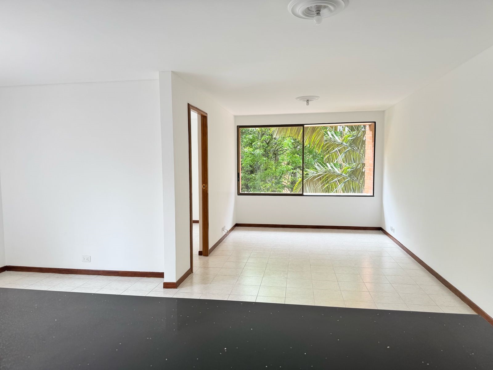 Apartamento en arriendo en El Poblado, Medellín · foto 2 de 14