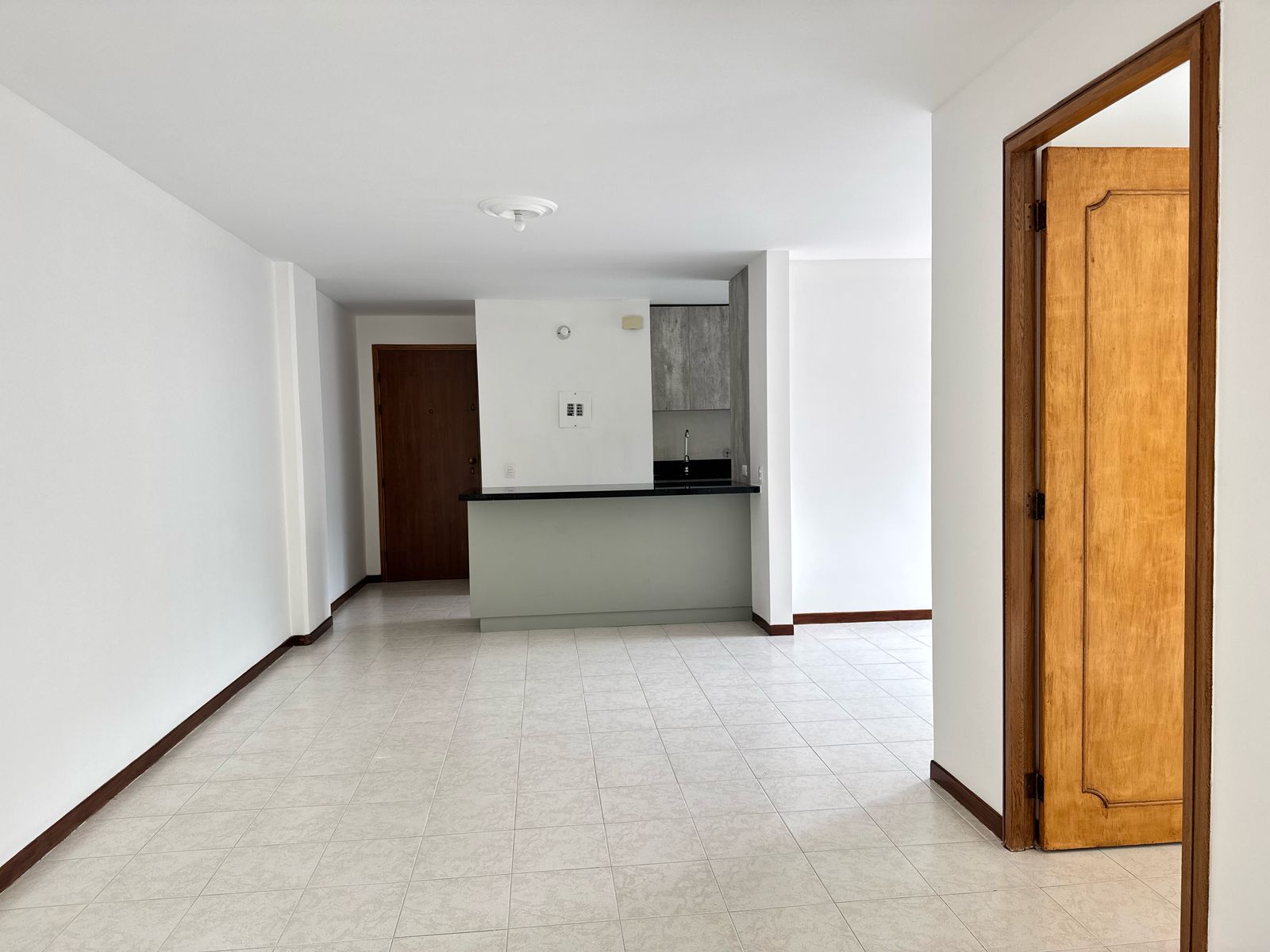 Apartamento en arriendo en El Poblado, Medellín · foto 4 de 14