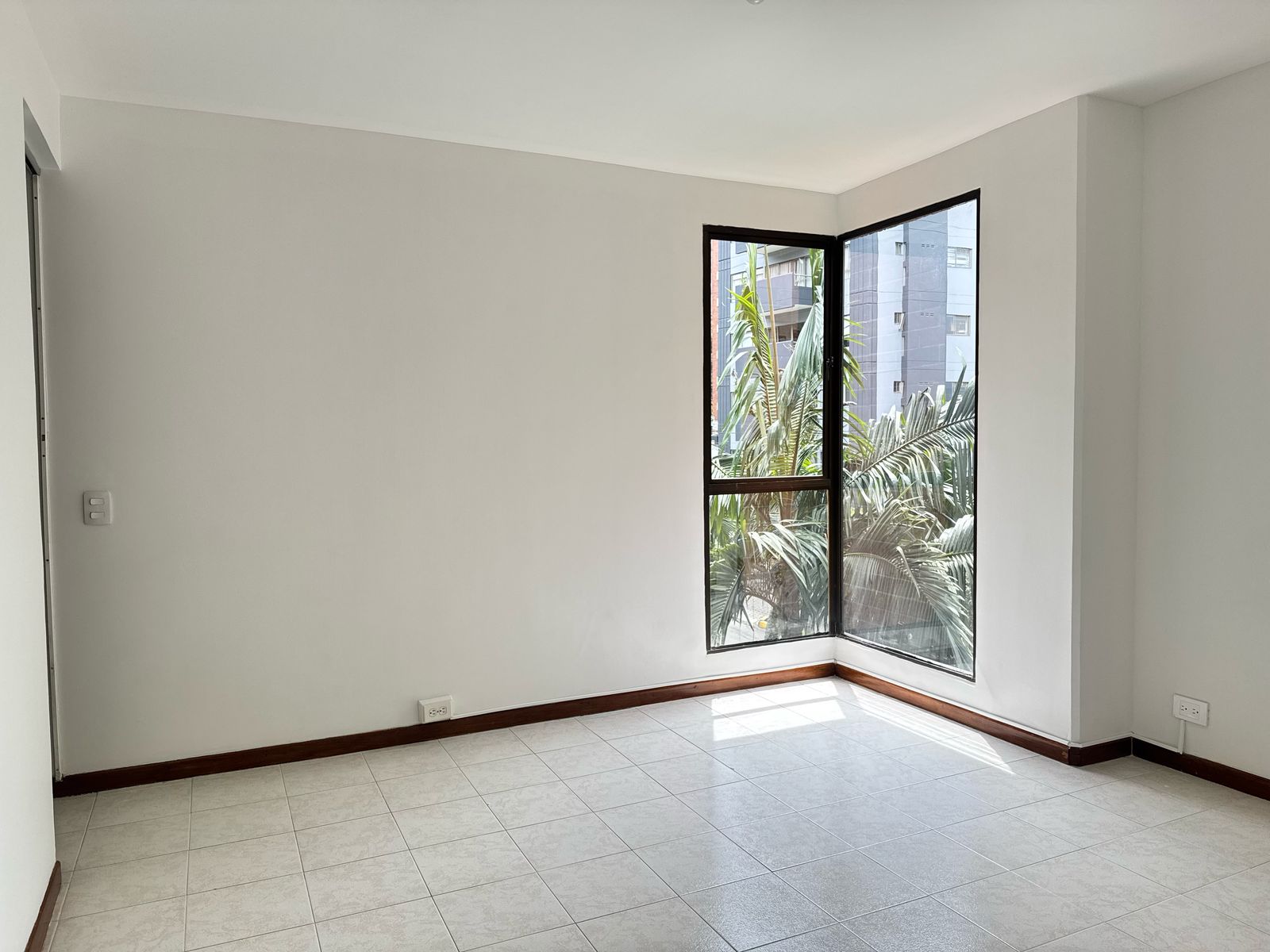 Apartamento en arriendo en El Poblado, Medellín · foto 10 de 14