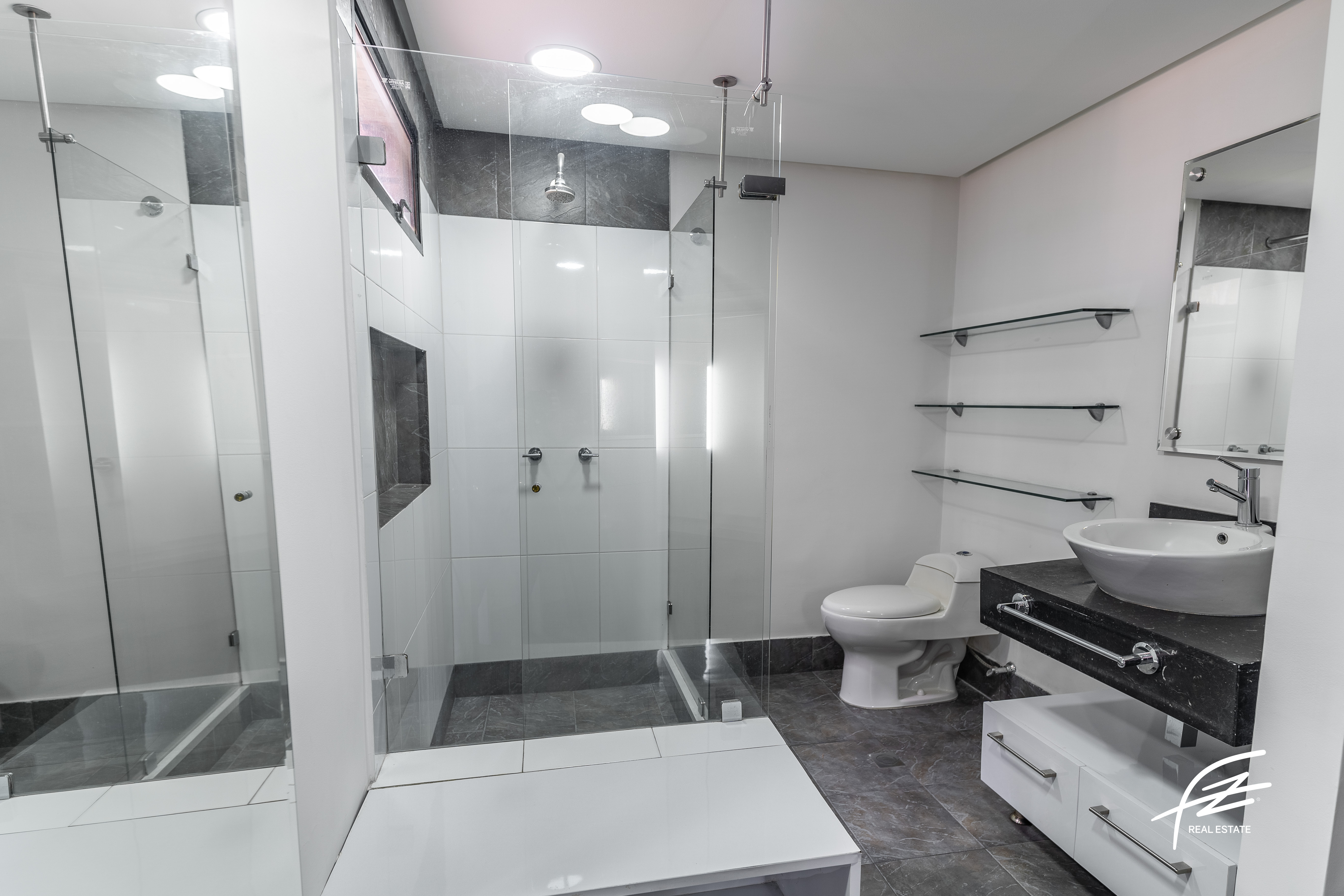Apartamento en venta en Las palmas, Medellín 2