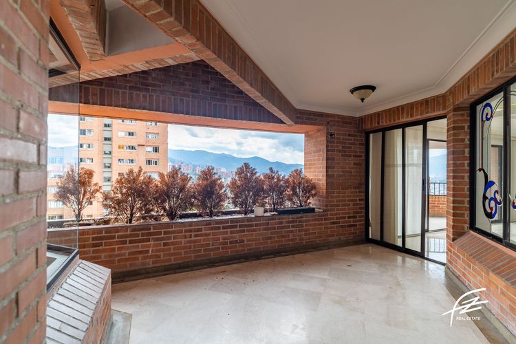 Apartamento de 5 alcobas en venta en Las Palmas, Medellín, 440 m² · foto 19 de 20