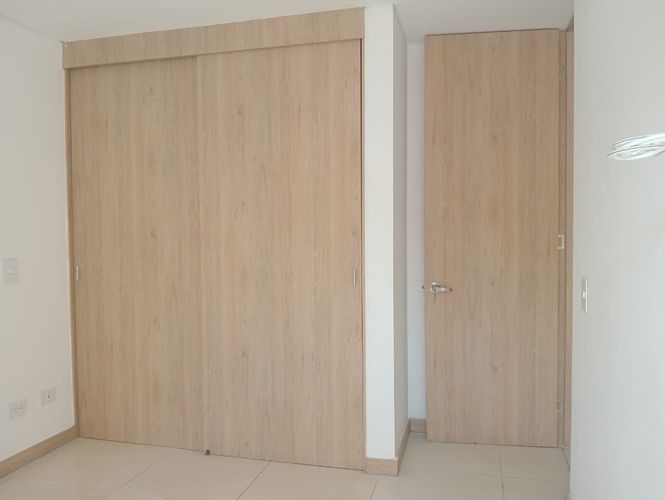 Apartamento de 3 alcobas en arriendo en Laureles, Medellín, 104 m² · foto 10 de 16