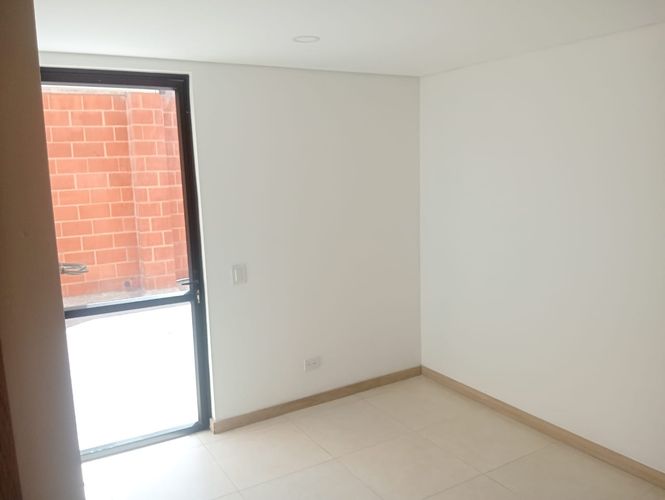 Apartamento de 3 alcobas en arriendo en Laureles, Medellín, 104 m² · foto 11 de 16